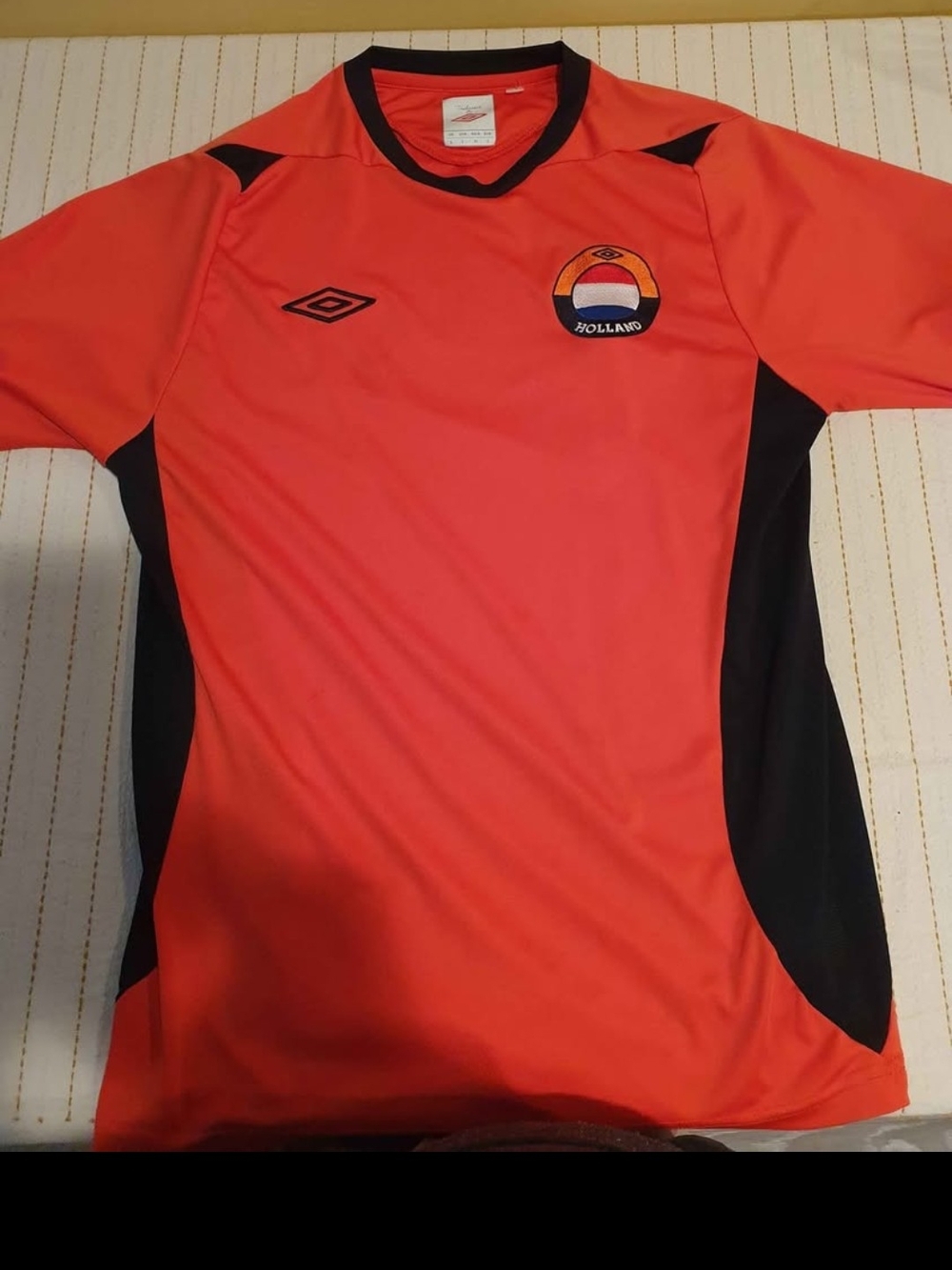 Netherlands Vintagw Soccer Jersey Umbro Size Small